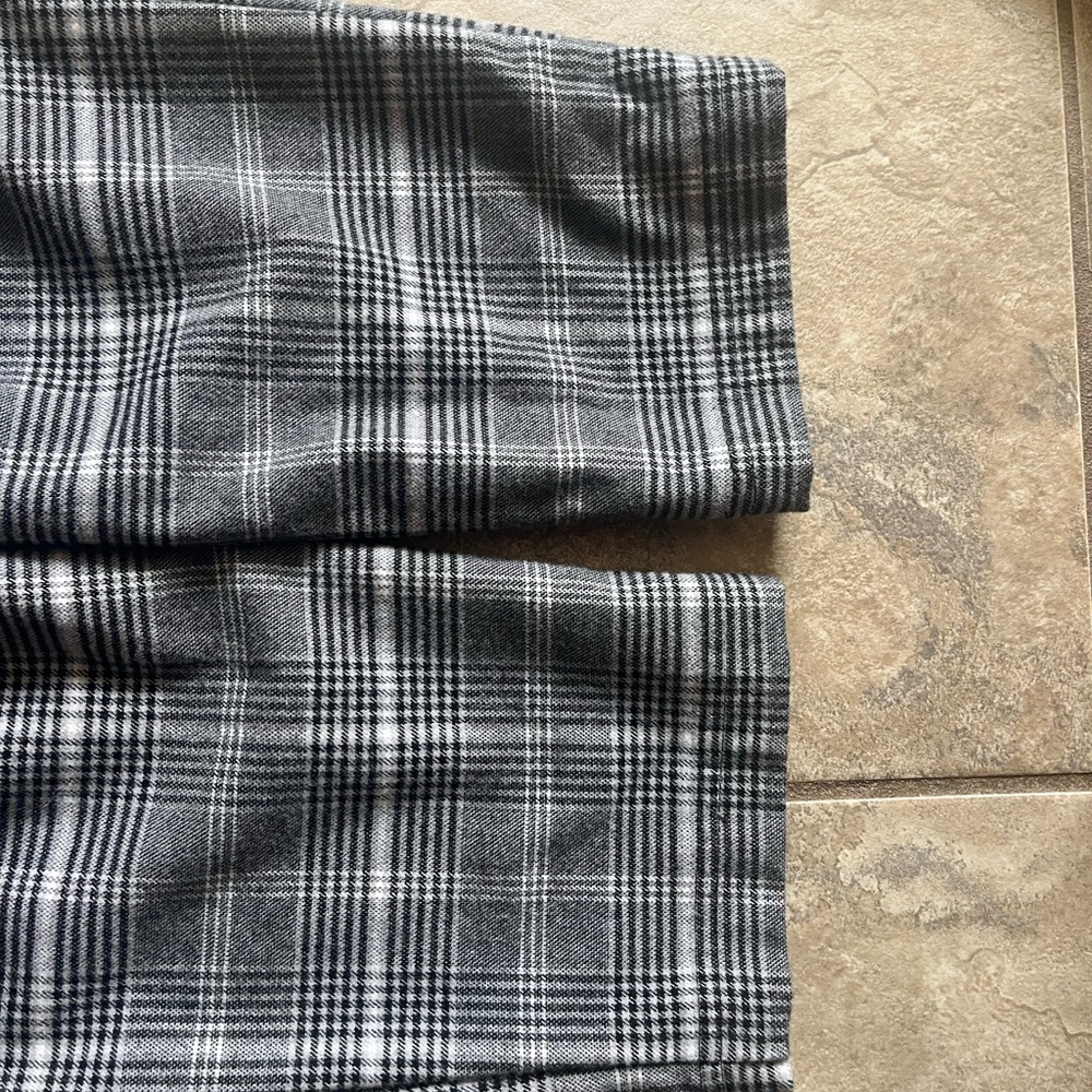 Hollister One piece pant overall. XS - Picture 4 of 6
